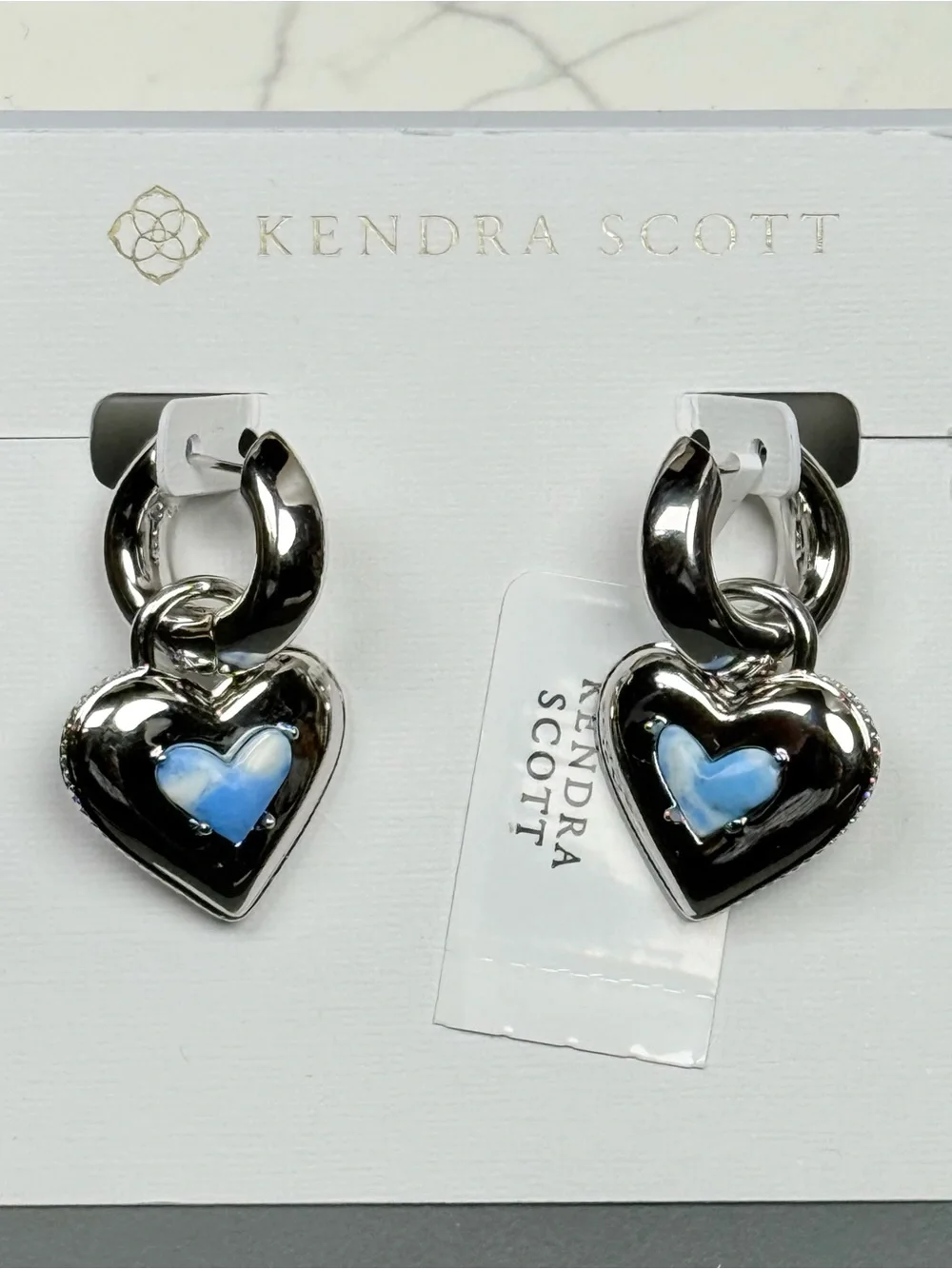 Kendra Scott Ari Silver Puffy Heart Huggies In Matte Sky Blue and White - Picture 3 of 3